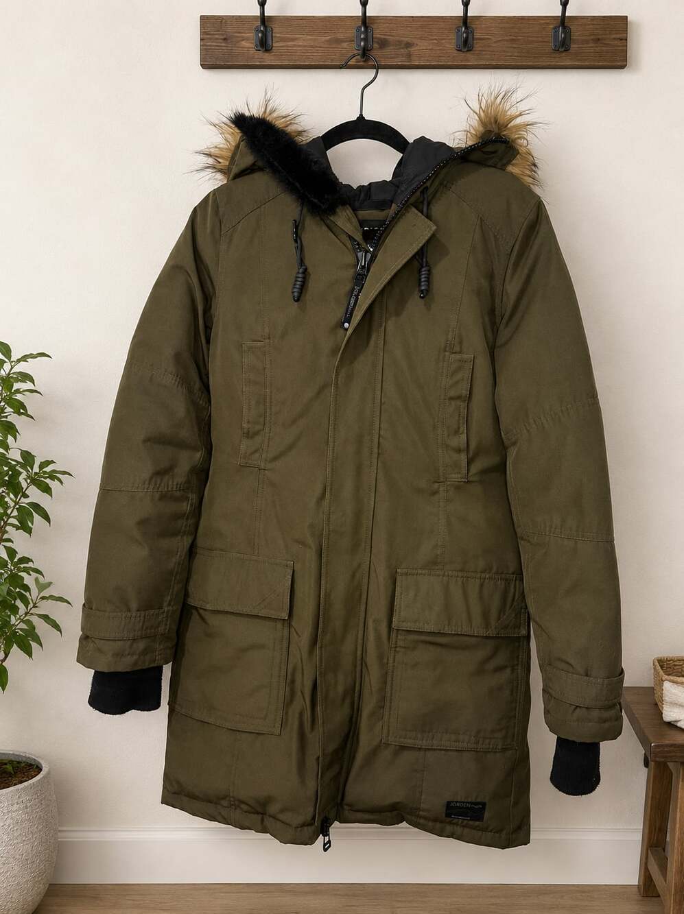Golden by TNA Bancroft Parka Altitude Series Olive Green Down Coat Medium - Picture 2 of 16